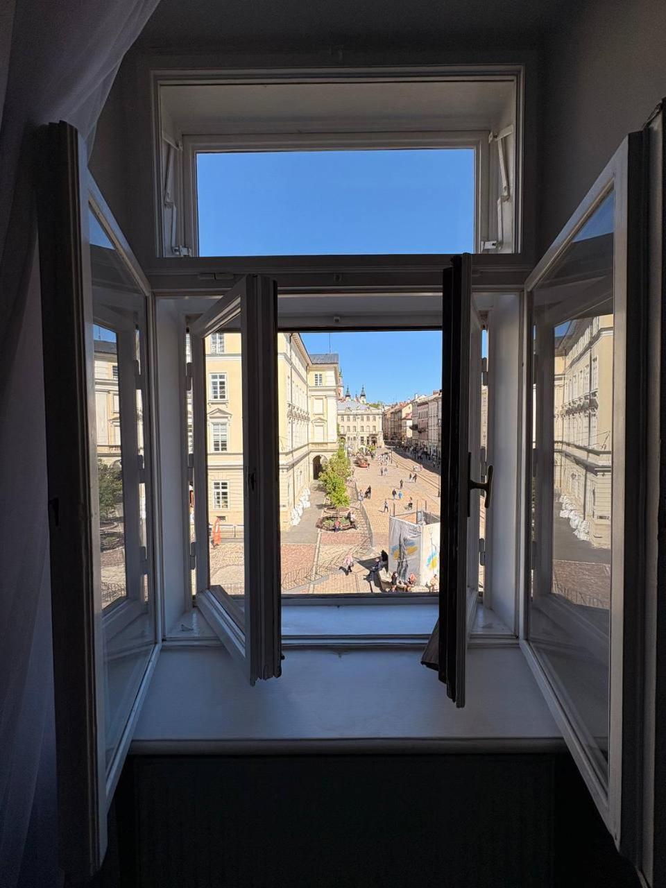 Myaparts R2 Lviv Exterior photo